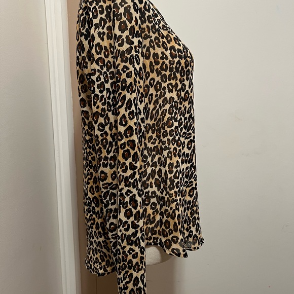 Guess Blouse Animal Print V-Neck Small Long Sleeve Brown Semi Sheer. - Picture 6 of 10